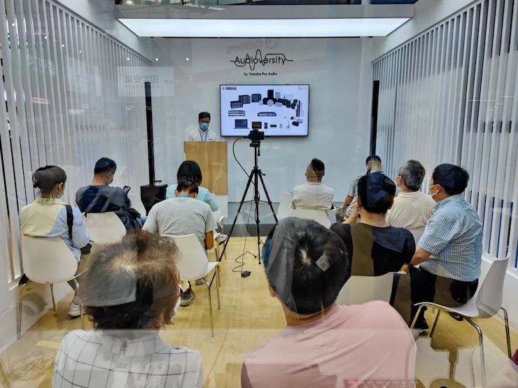 展会回顾 | 第十九届广州国际专业灯光、音响展览会完美收官，富联娱乐展位精彩纷呈！