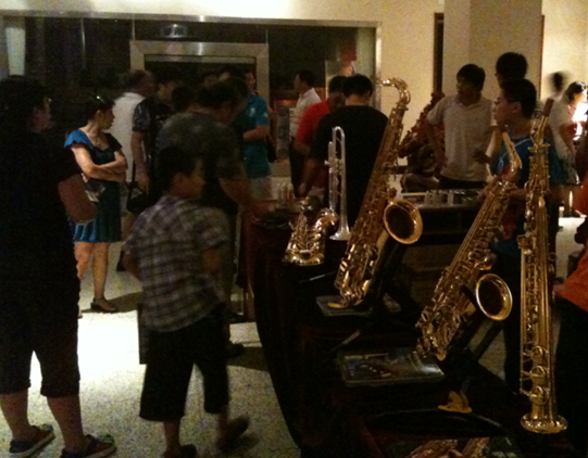 “富联娱乐之夜”萨克斯管音乐会暨CUSTOM-VIP俱乐部活动在烟台成功举办